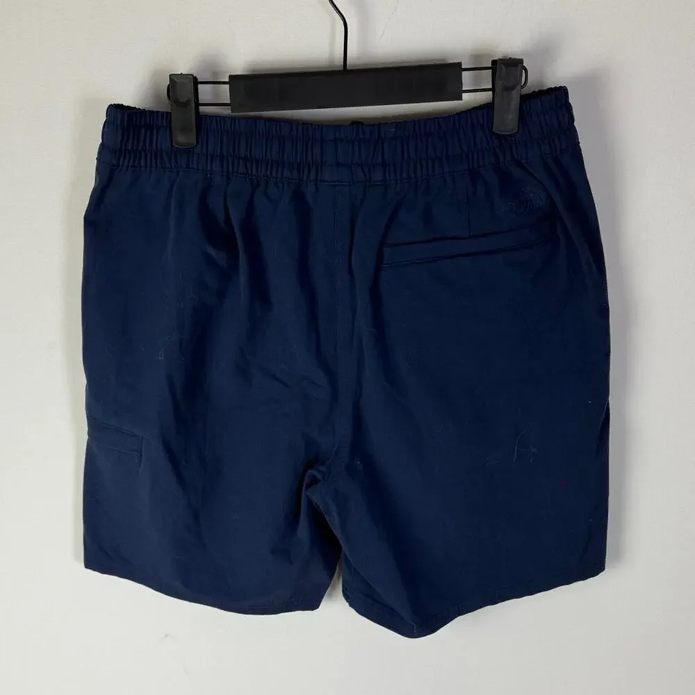 [NWT] The North Face Shorts - Men's Small